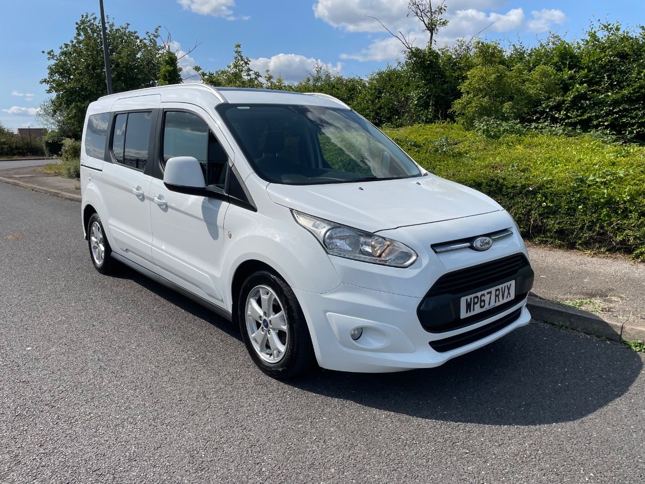 2017 Ford Grand Tourneo Connect