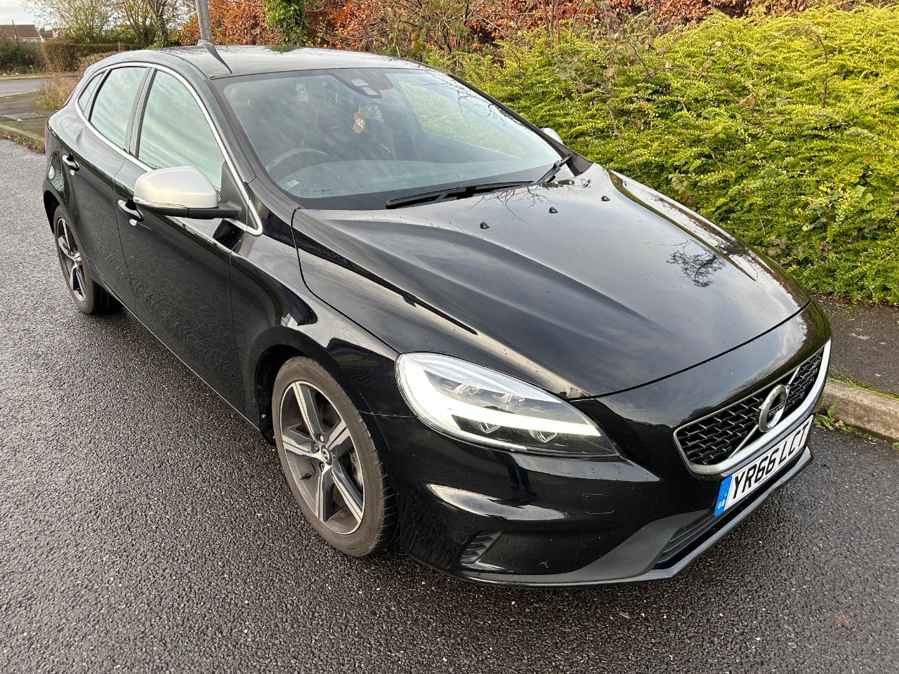 2016 Volvo V40